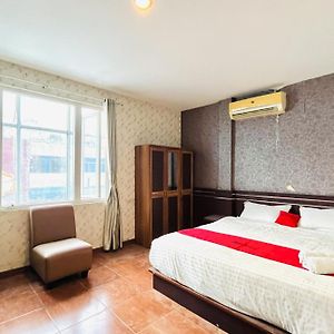 Reddoorz @ Best Hotel Jalan Dr. Sutomo Siantar